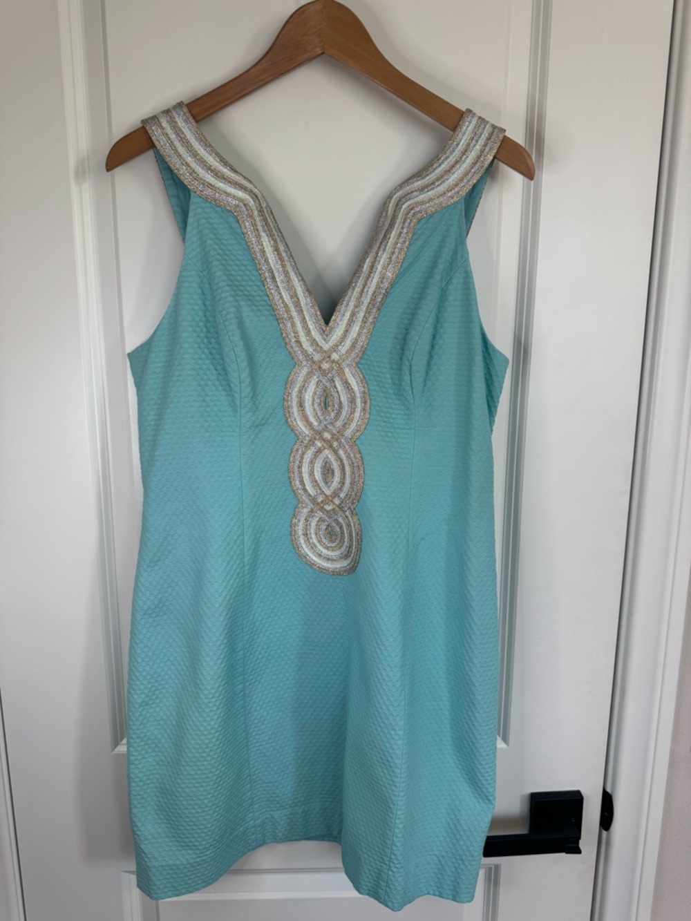 Lilly Pulitzer Valli Shift Dress Aqua Gold Embellished V Neck Sleeveless Cotton